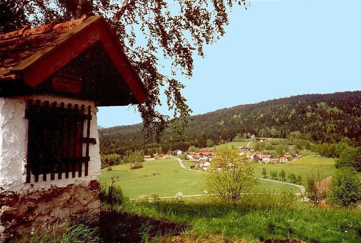 Idyllischer Blick nach Neunußberg